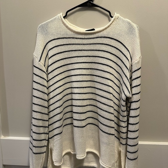 RD Style Black and White Striped Sweater - Picture 2 of 6